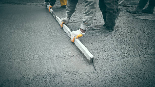 Best Concrete Driveway Installation in Whitg, IN